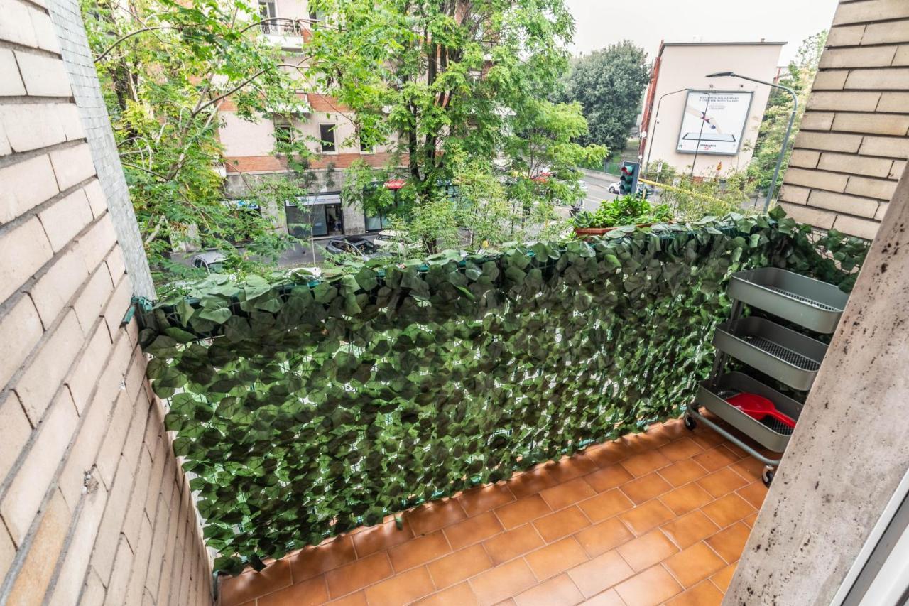 Ferienwohnung Eden House Sansiro-Duomo Netflix & Design Mailand Exterior foto