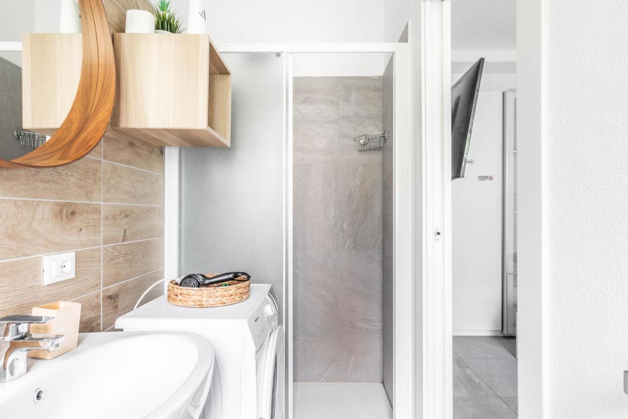 Ferienwohnung Eden House Sansiro-Duomo Netflix & Design Mailand Exterior foto